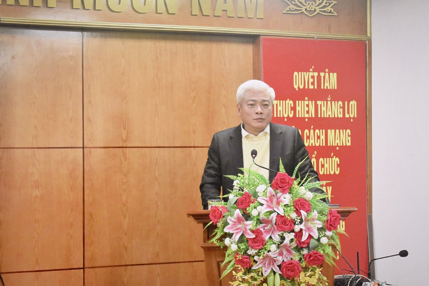 Thiếu tướng Nguyễn Đình Lưu - Phó Tư lệnh Bộ Tư lệnh Thủ đô Hà Nội thăm, chúc Tết phường Đại Mỗ nhân dịp Tết Nguyên đán Bính Ngọ 2026- Ảnh 4.