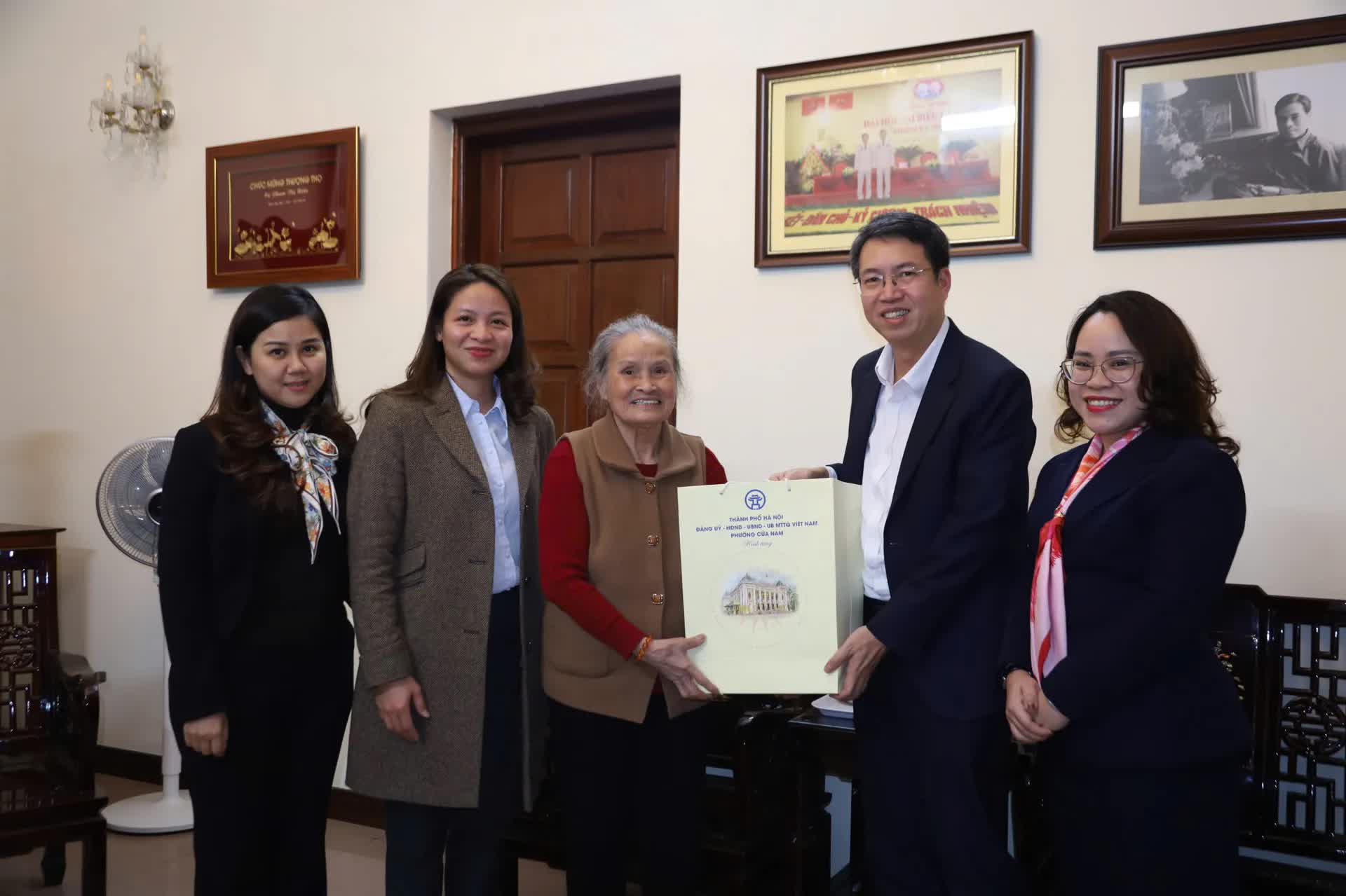 Phường Cửa Nam: Ấm áp nghĩa tình những ngày giáp Tết Nguyên đán Bính Ngọ 2026- Ảnh 5.