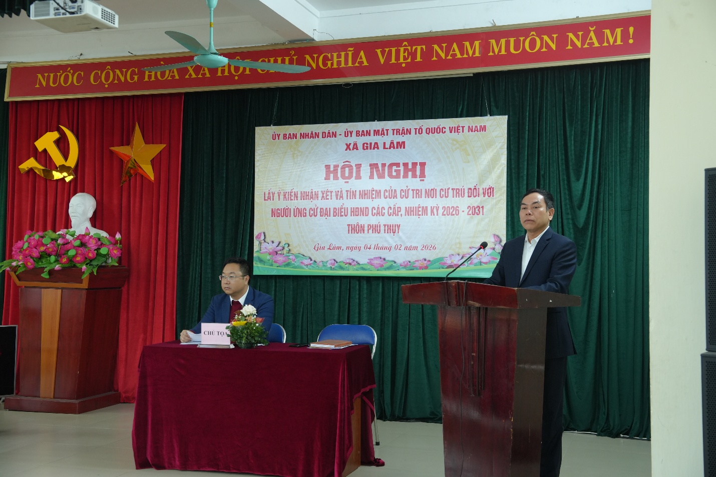 Hội nghị lấy ý kiến nhận xét và tín nhiệm của cử tri nơi cư trú đối với người ứng cử đại biểu Hội đồng nhân dân các cấp- Ảnh 2.