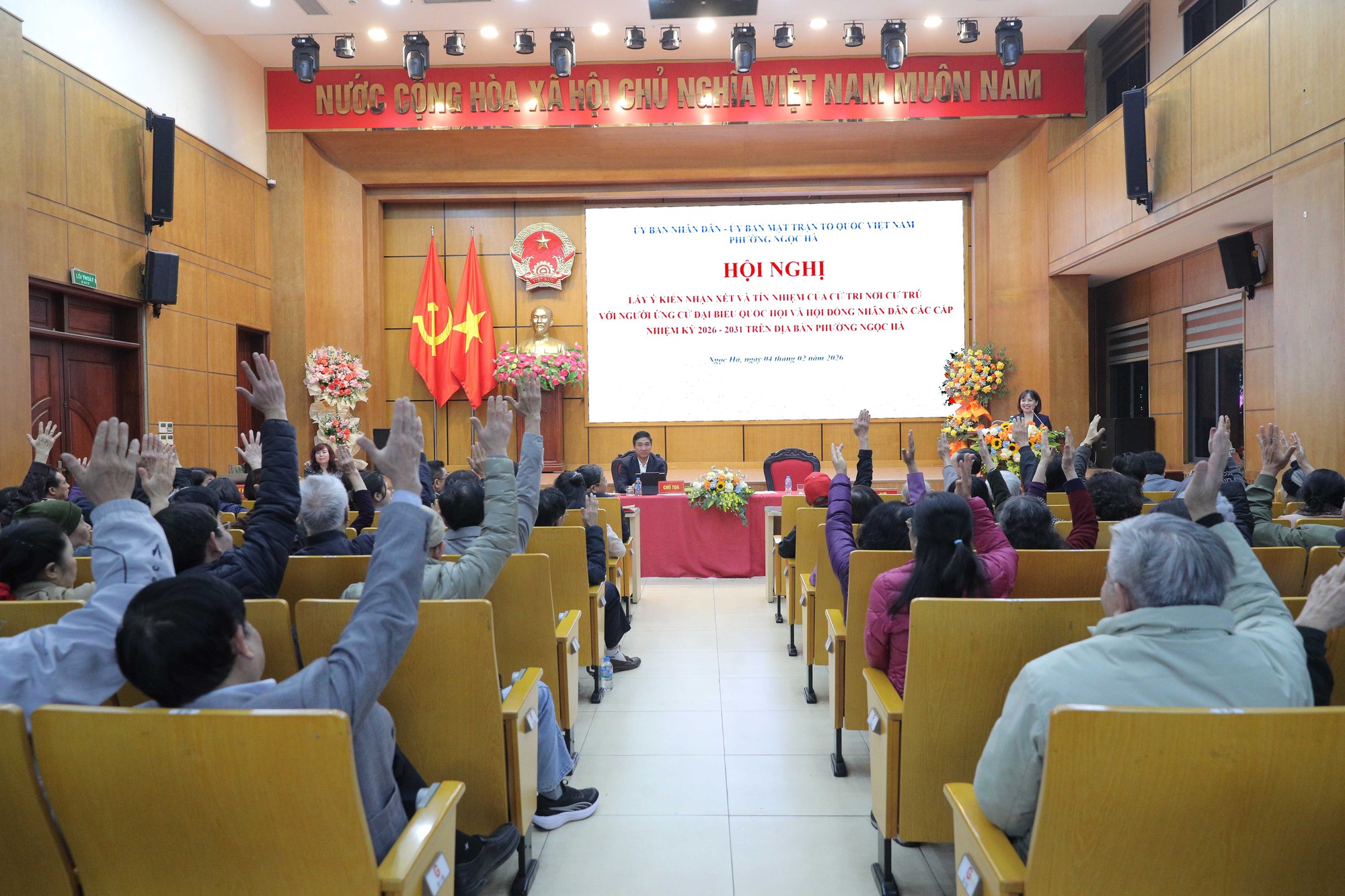 Phường Ngọc Hà tổ chức Hội nghị lấy ý kiến cử tri nơi cư trú đối với người ứng cử đại biểu Quốc hội Khóa XVI- Ảnh 7.