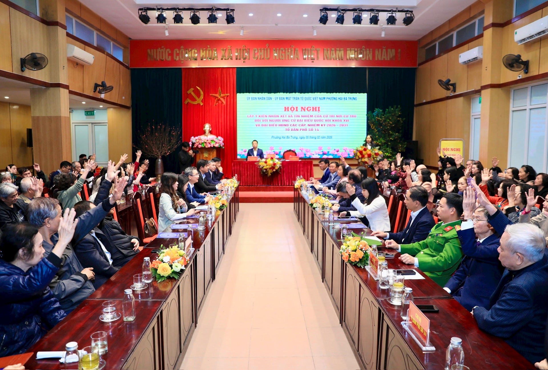 100% cử tri nơi cư trú nhất trí giới thiệu đồng chí Nguyễn Duy Ngọc ứng cử đại biểu Quốc hội khóa XVI- Ảnh 9.