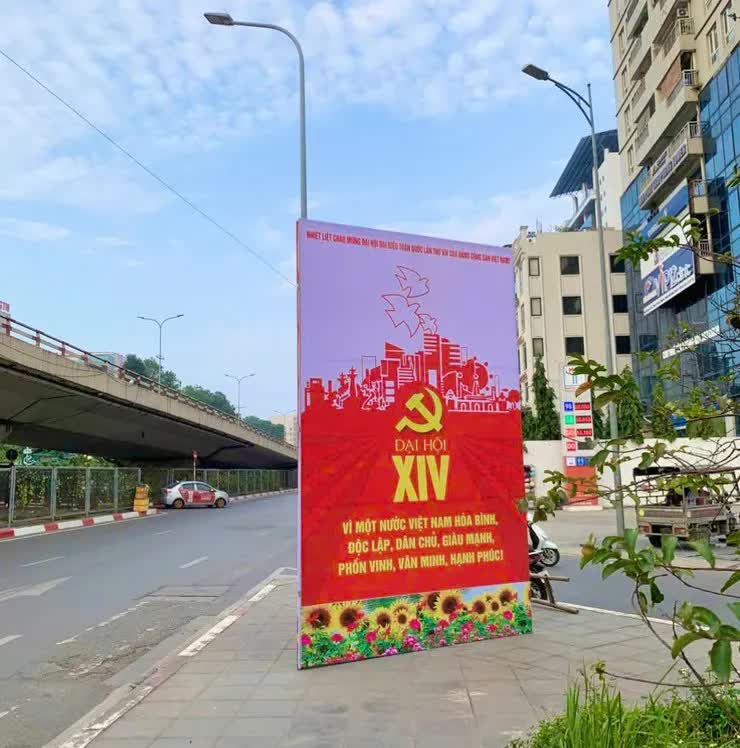 Phường Bạch Mai: Rực rỡ cờ hoa chào mừng Đại hội đại biểu toàn quốc lần thứ XIV của Đảng- Ảnh 4.