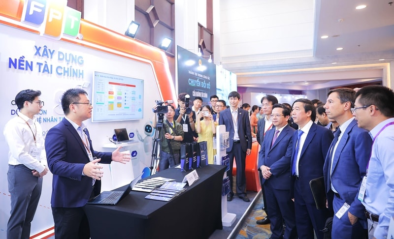 Triển khai “Chợ chuyển đổi số” trên Sàn Giao dịch công nghệ Hà Nội- Ảnh 1.