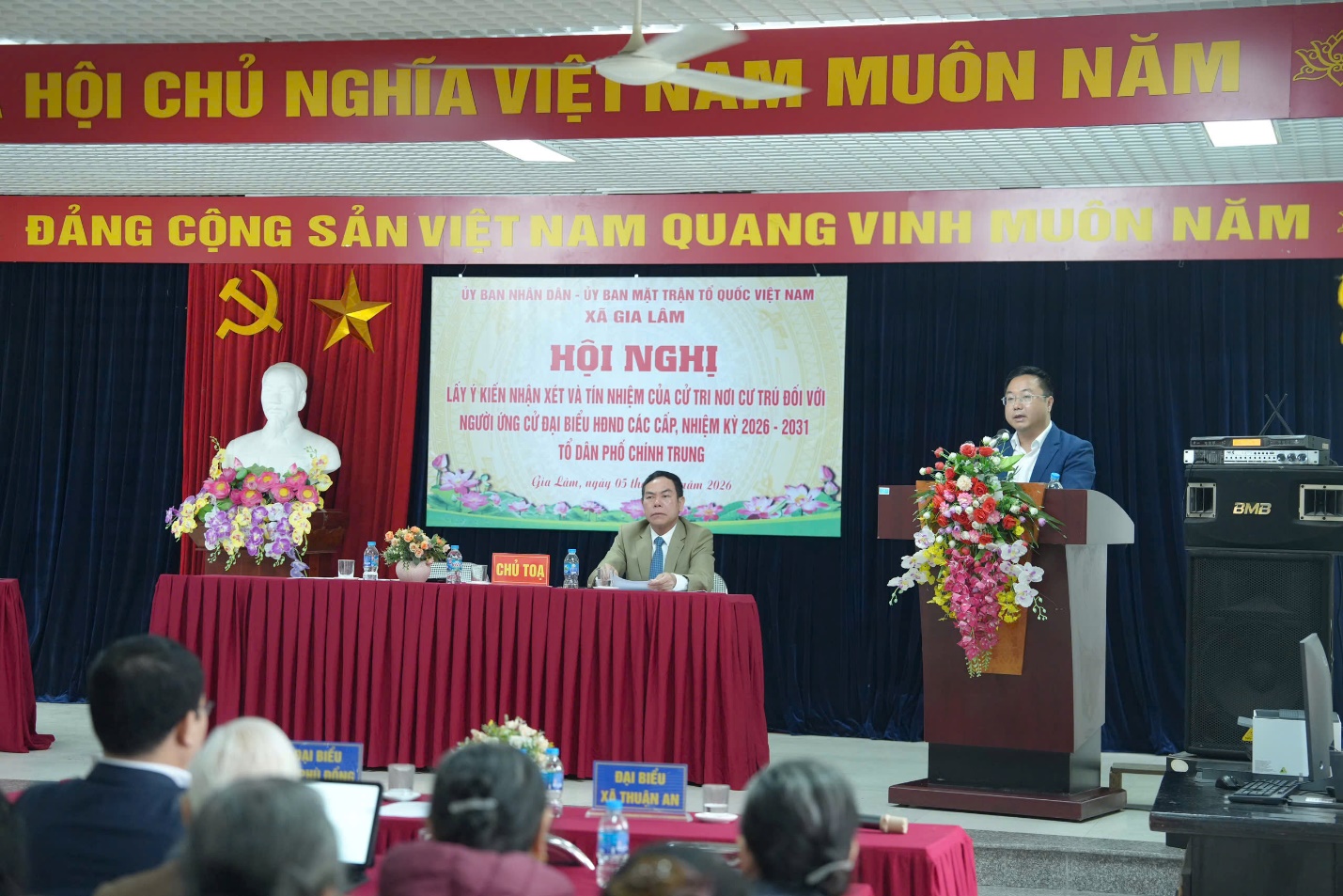 Hội nghị lấy ý kiến tín nhiệm cử tri đối với người ứng cử đại biểu HĐND các cấp tại TDP Chính Trung- Ảnh 1.