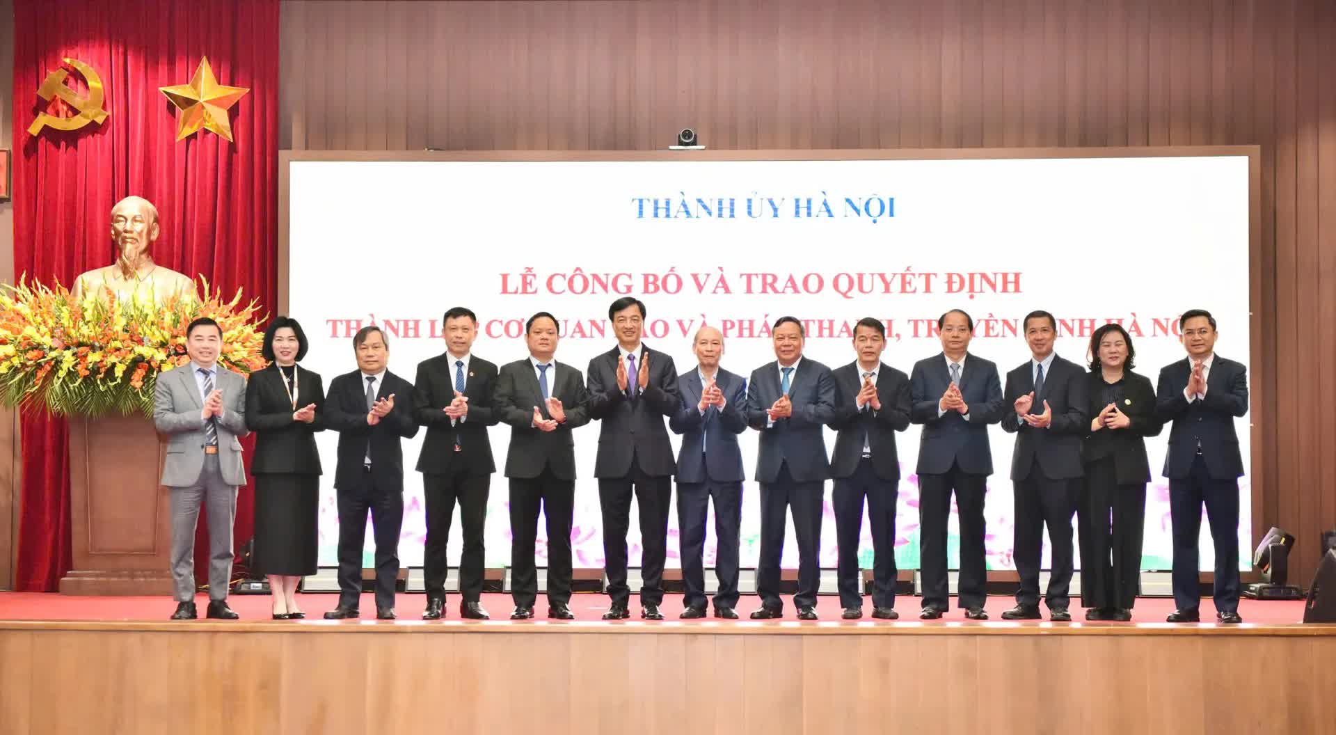 Công bố và trao Quyết định thành lập cơ quan Báo và phát thanh, truyền hình Hà Nội- Ảnh 5.