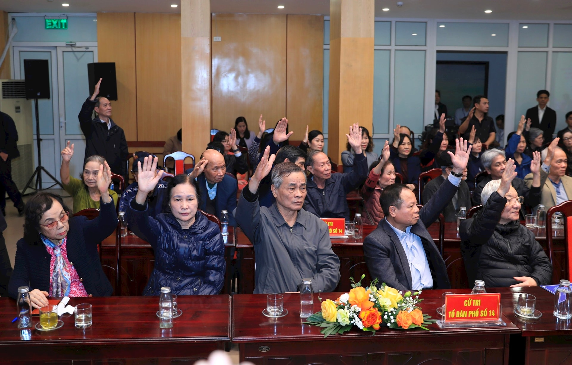 100% cử tri nơi cư trú nhất trí giới thiệu đồng chí Nguyễn Duy Ngọc ứng cử đại biểu Quốc hội khóa XVI- Ảnh 8.