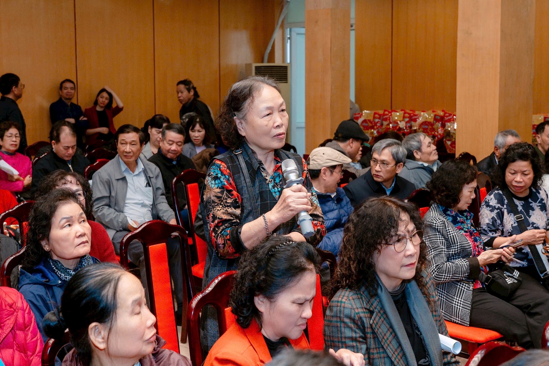 Đảng ủy phường Hai Bà Trưng tiếp nhận 4 tổ chức Đảng- Ảnh 4.