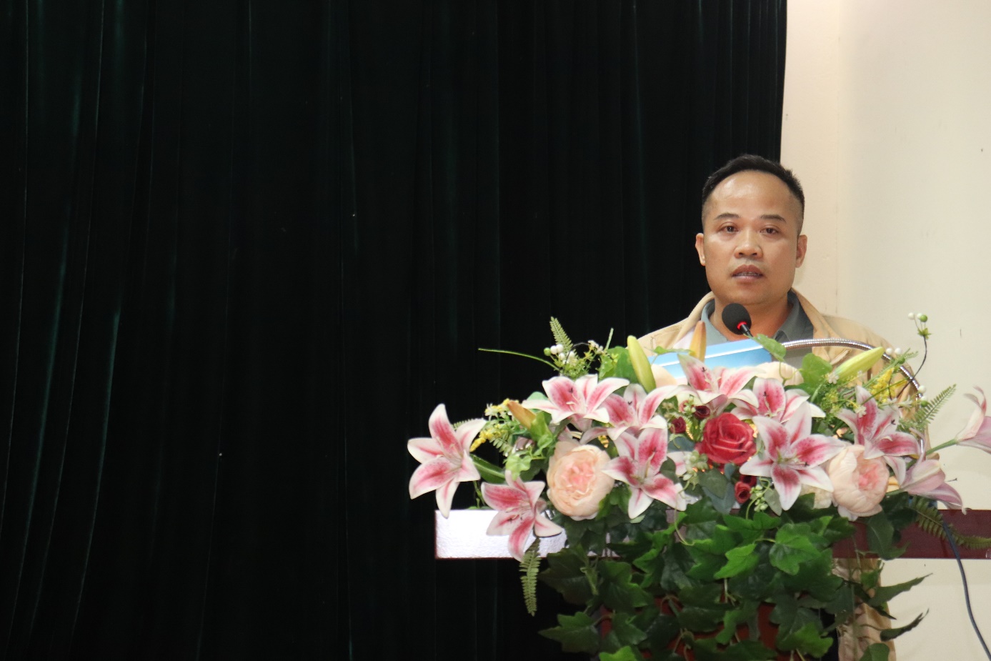 Lấy ý kiến tín nhiệm cử tri đối với đồng chí Dương Viết Cường và đồng chí Nguyễn Duy Khánh tại TDP số 2, KĐT Đặng Xá- Ảnh 2.