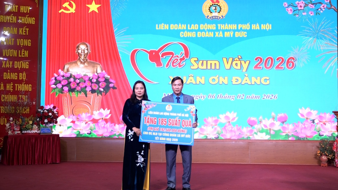 C:\Users\NOVATECHPC\Desktop\BKAVQ 2026\TET SUM VAY\Sequence 01.00_04_13_09.Still033.jpg