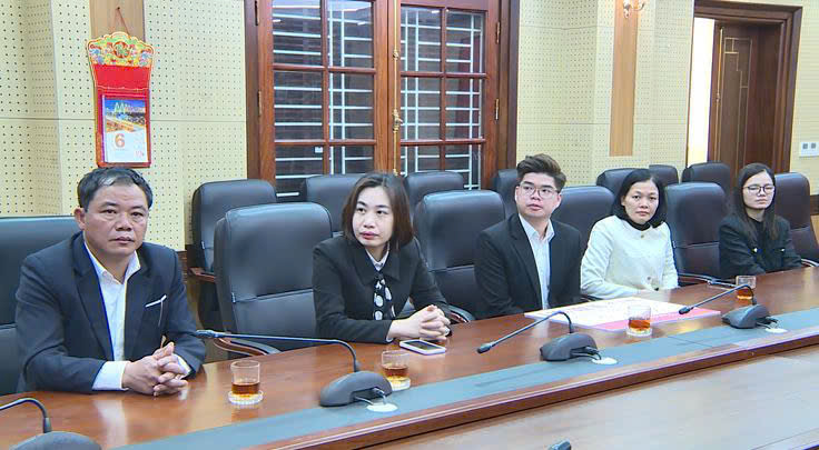 Ngân hàng NN&PTNT chi nhánh Phúc Thọ trao kinh phí Chương trình "Agribank chung tay vì người nghèo Xuân Bính Ngọ năm 2026"- Ảnh 3.