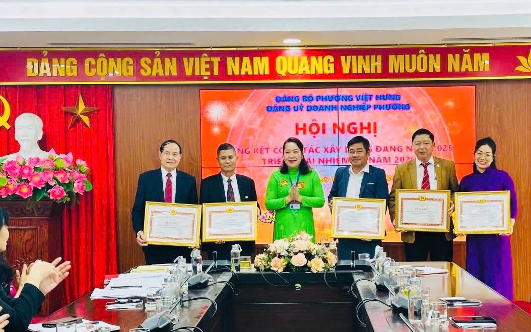 Đảng bộ Doanh nghiệp phường Việt Hưng tổ chức Hội nghị tổng kết công tác Đảng năm 2025 và triển khai nhiệm vụ năm 2026.