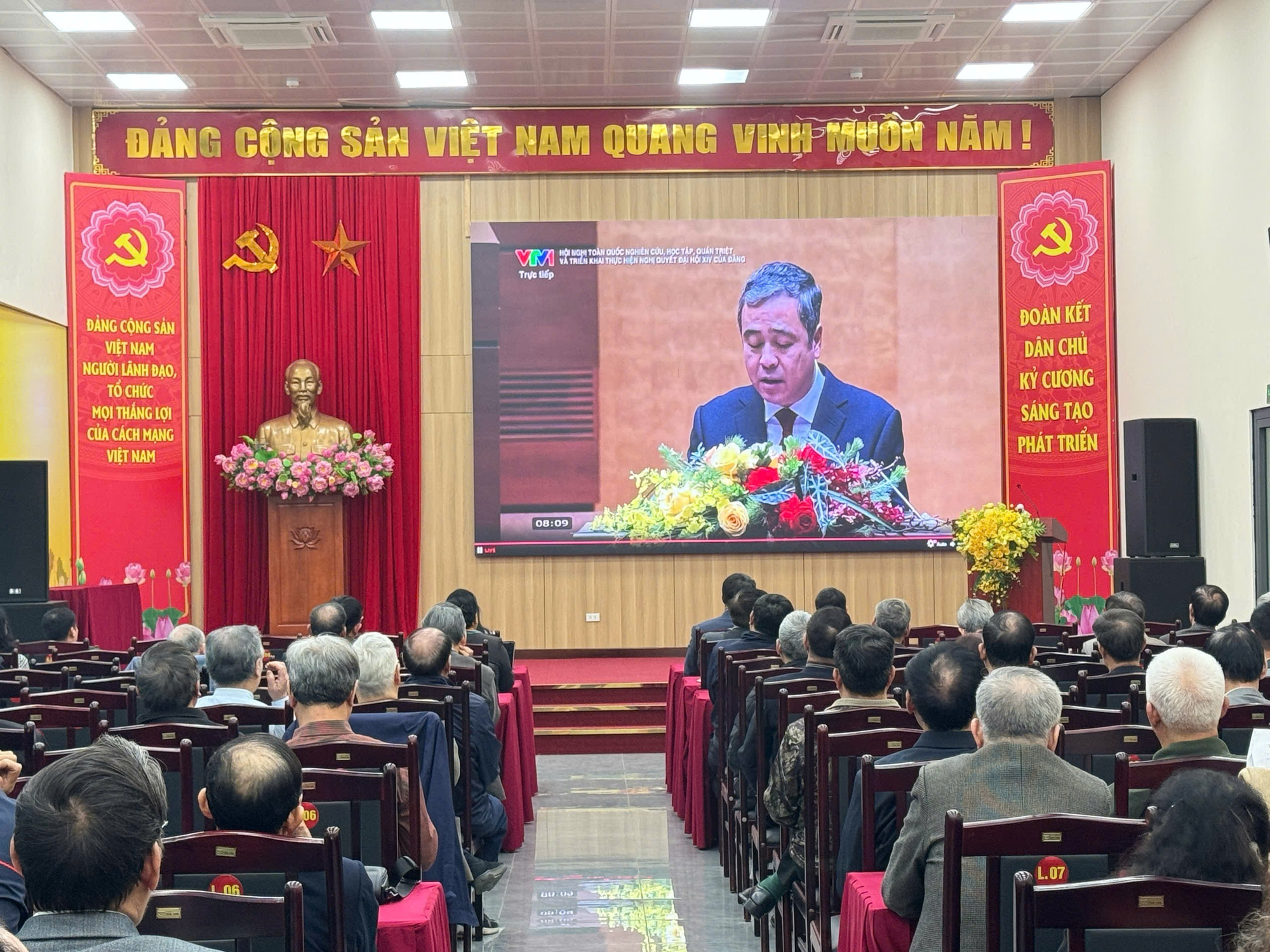 Phường Phương Liệt tổ chức tiếp sóng Hội nghị toàn quốc nghiên cứu, học tập, quán triệt, tuyên truyền và triển khai chương trình hành động thực hiện Nghị quyết Đại hội đại biểu toàn quốc lần thứ XIV của Đảng- Ảnh 2.