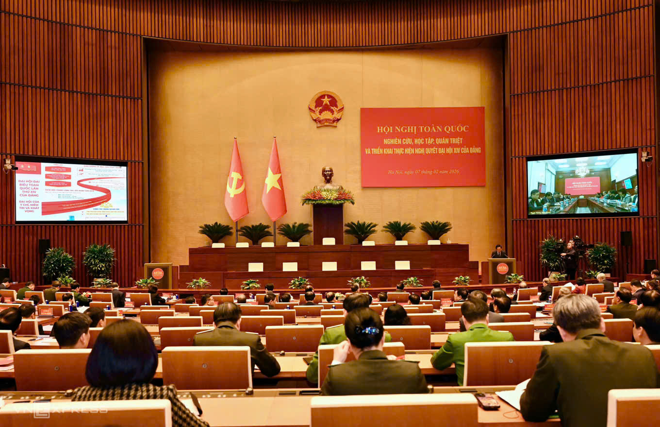 Hoài Đức dự hội nghị trực tuyến toàn quốc nghiên cứu, học tập, quán triệt, triển khai thực hiện Nghị quyết Đại hội XIV của Đảng và quán triệt, triển khai Chương trình hành động của Đảng bộ Thành phố Hà Nội- Ảnh 1.