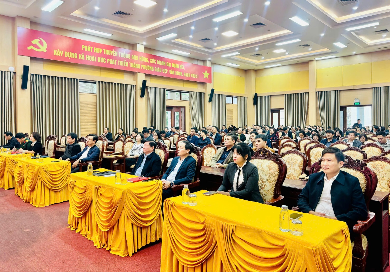 Hoài Đức dự hội nghị trực tuyến toàn quốc nghiên cứu, học tập, quán triệt, triển khai thực hiện Nghị quyết Đại hội XIV của Đảng và quán triệt, triển khai Chương trình hành động của Đảng bộ Thành phố Hà Nội- Ảnh 3.