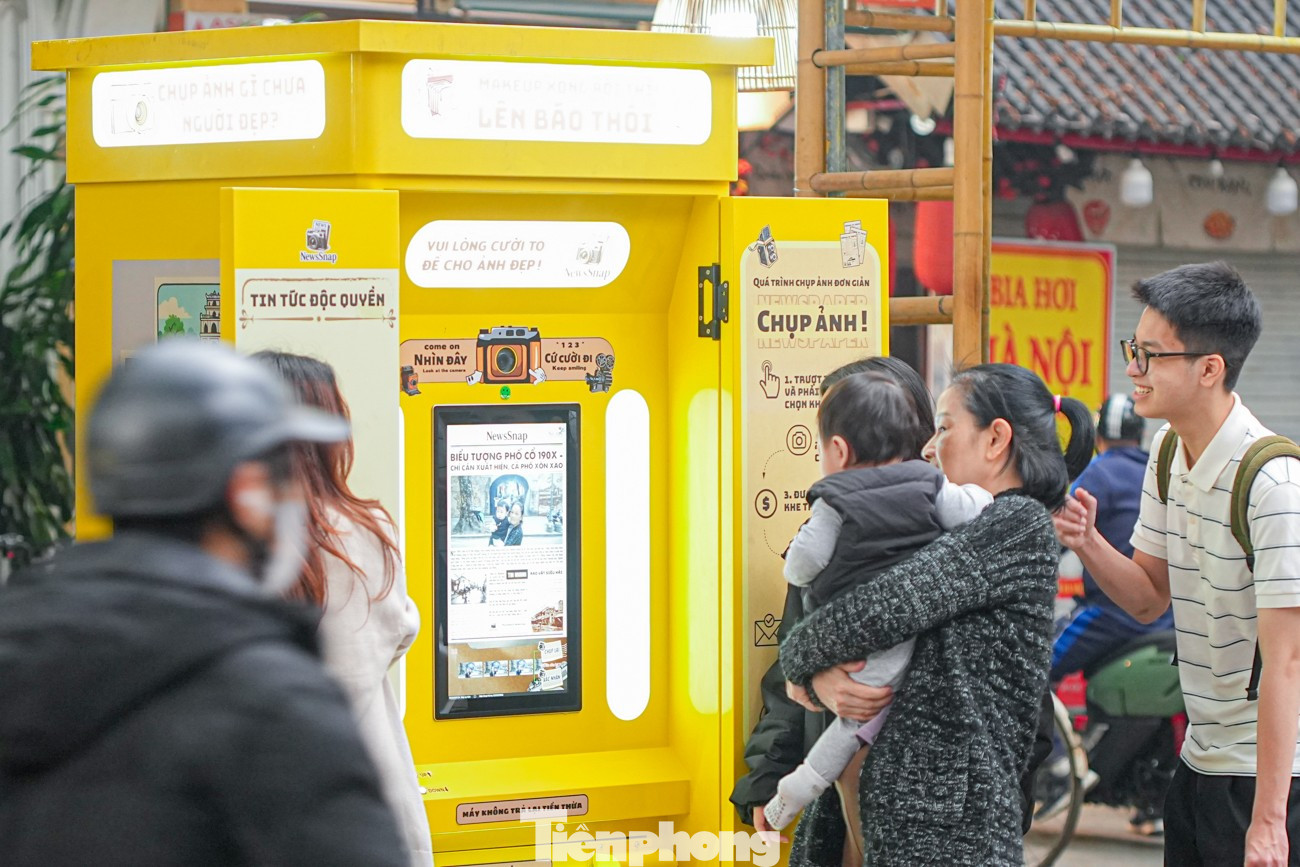 Chợ hoa Hàng Lược 'đánh thức' Tết Bính Ngọ giữa lòng phố cổ- Ảnh 8.