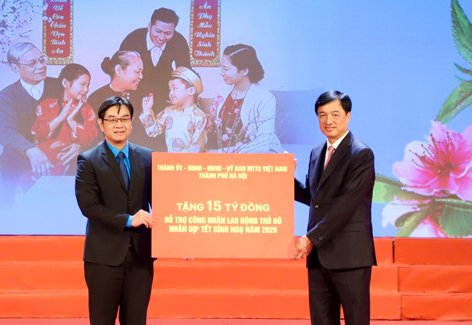 "Tết sum vầy - Xuân ơn Đảng” lan tỏa nghĩa tình với công nhân Thủ đô- Ảnh 4.