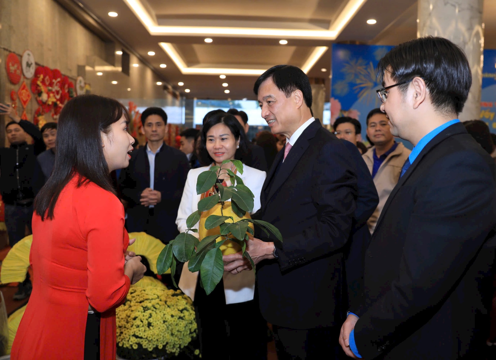 "Tết sum vầy - Xuân ơn Đảng” lan tỏa nghĩa tình với công nhân Thủ đô- Ảnh 9.