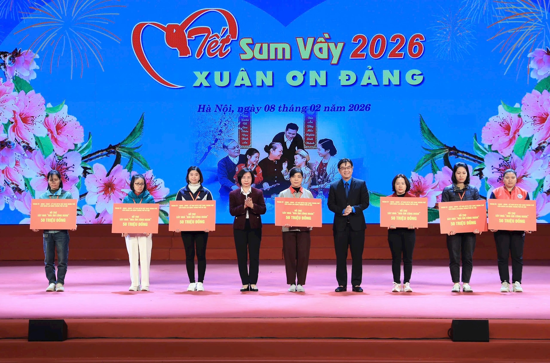 "Tết sum vầy - Xuân ơn Đảng” lan tỏa nghĩa tình với công nhân Thủ đô- Ảnh 10.