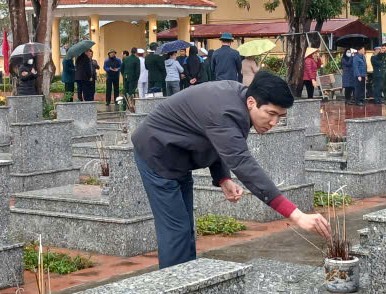 Lãnh đạo xã Nội Bài dâng hương tại Nghĩa trang Liệt sỹ nhân dịp Tết Nguyên đán Bính Ngọ 2026- Ảnh 26.
