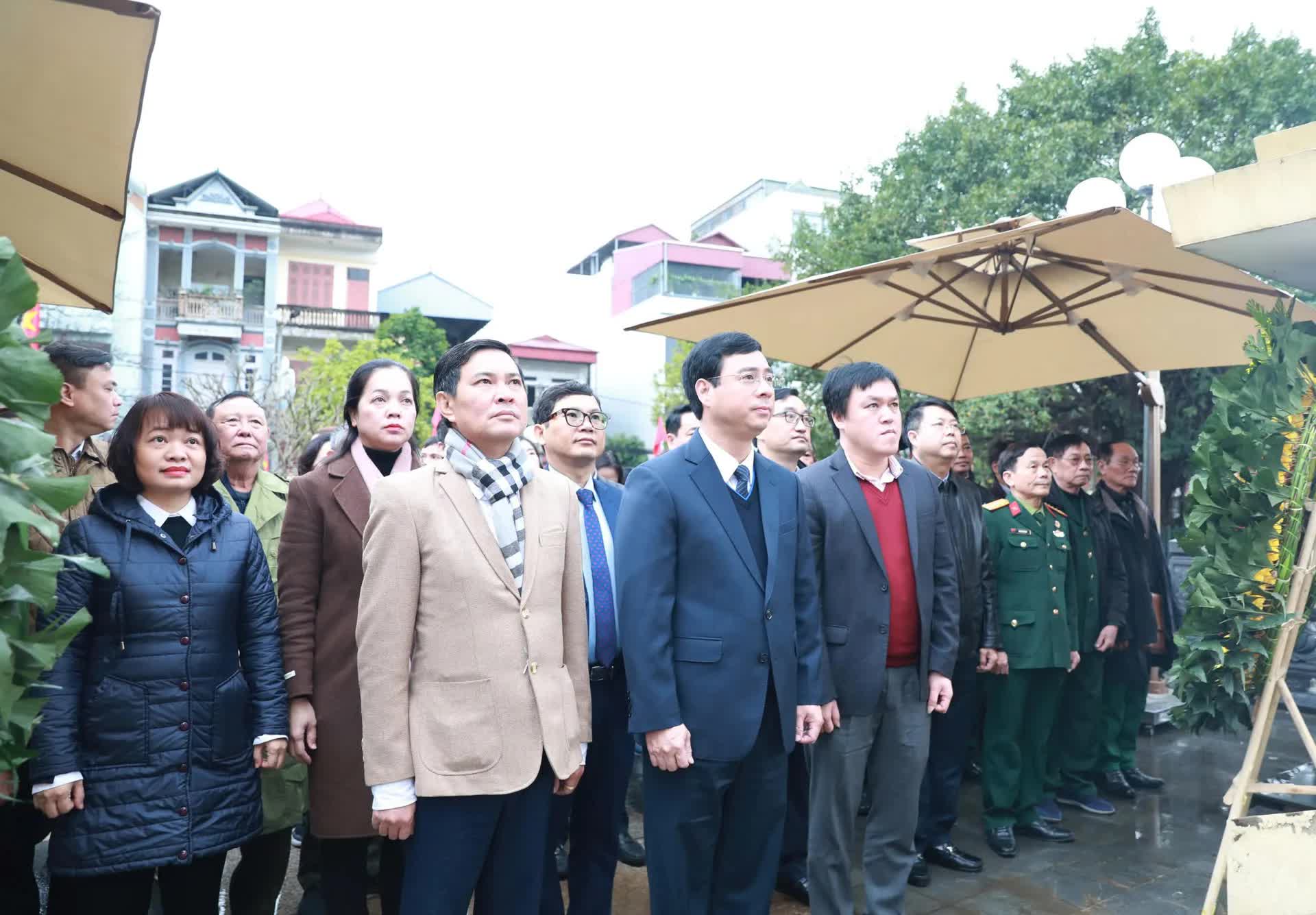 Phường Yên Sở tổ chức Lễ dâng hương tri ân Anh hùng liệt sĩ dịp Tết Bính Ngọ 2026- Ảnh 2.