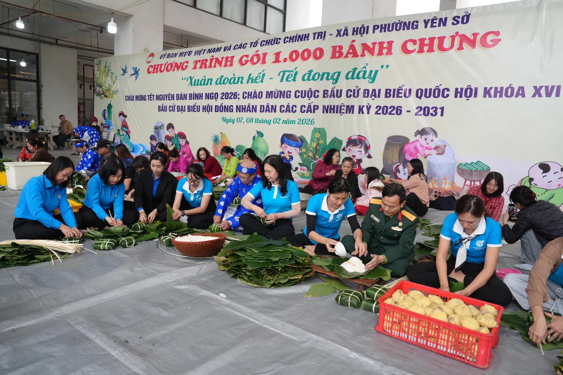 Chào mừng Tết Nguyên đán Bính Ngọ 2026: Phường Yên Sở tổ chức chương trình gói bánh trưng 1.000 bánh chưng “Xuân đoàn kết – Tết đong đầy”  trao tặng hộ khó khăn- Ảnh 5.
