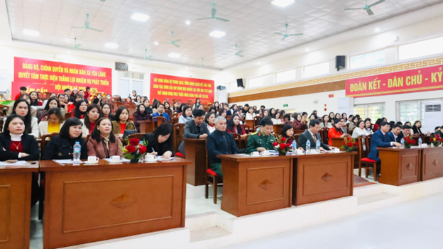 Yên Lãng tôn vinh nhà giáo tiêu biểu, khẳng định bước tiến vững chắc của giáo dục cơ sở- Ảnh 1.