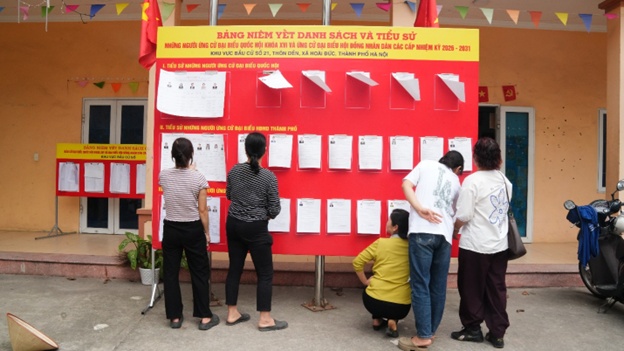 Hoài Đức hoàn thành việc niêm yết danh sách chính thức và tiểu sử tóm tắt người ứng cử đại biểu Quốc hội khóa XVI và đại biểu HĐND các cấp nhiệm kỳ 2026 - 2031- Ảnh 4.