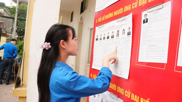 Hoài Đức hoàn thành việc niêm yết danh sách chính thức và tiểu sử tóm tắt người ứng cử đại biểu Quốc hội khóa XVI và đại biểu HĐND các cấp nhiệm kỳ 2026 - 2031- Ảnh 6.