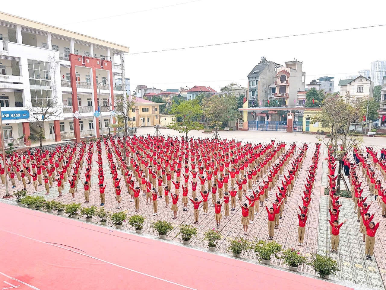 Nhiều hoạt động hướng về ngày hội non sông của tuổi trẻ Yên Sở- Ảnh 1.