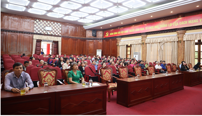 HĐND phường Từ Liêm nhiệm kỳ 2026-2031 tại đơn vị bầu cử số 05 Cử tri tiếp xúc người ứng cử Đại biểu- Ảnh 1.