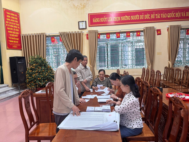 Xã Phú Xuyên khẩn trương hoàn thiện các điều kiện phục vụ ngày bầu cử- Ảnh 2.