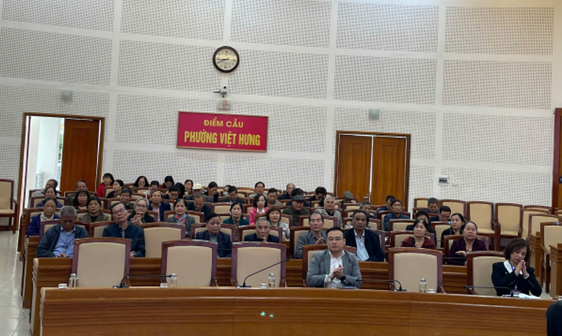 Ủy ban MTTQ Việt Nam phường Việt Hưng tổ chức hội nghị mạn đàm tiểu sử các ứng cử viên đại biểu Quốc hội khóa XVI và HĐND các cấp nhiệm kỳ 2026-2031 tại đơn vị bầu cử số 5.- Ảnh 1.