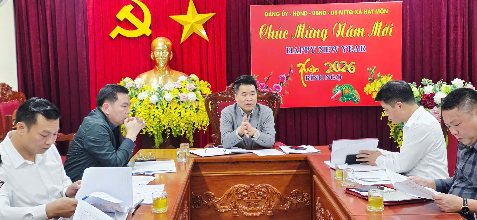 UBND xã tổ chức họp triển khai, thống nhất một số nội dung trọng tâm- Ảnh 4.