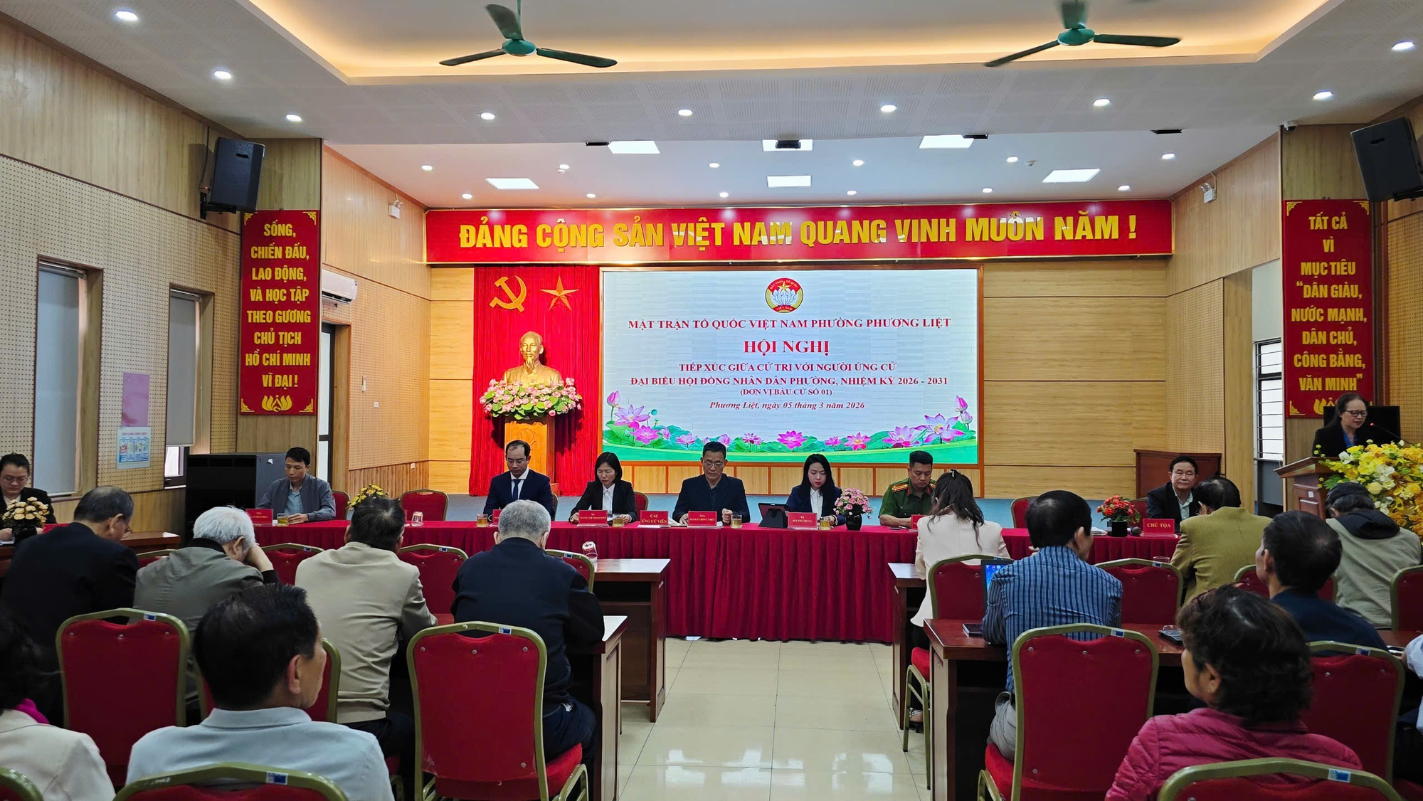 Cử tri kỳ vọng vào các ứng cử viên đại biểu HĐND phường Phương Liệt - Đơn vị bầu cử số 1- Ảnh 2.