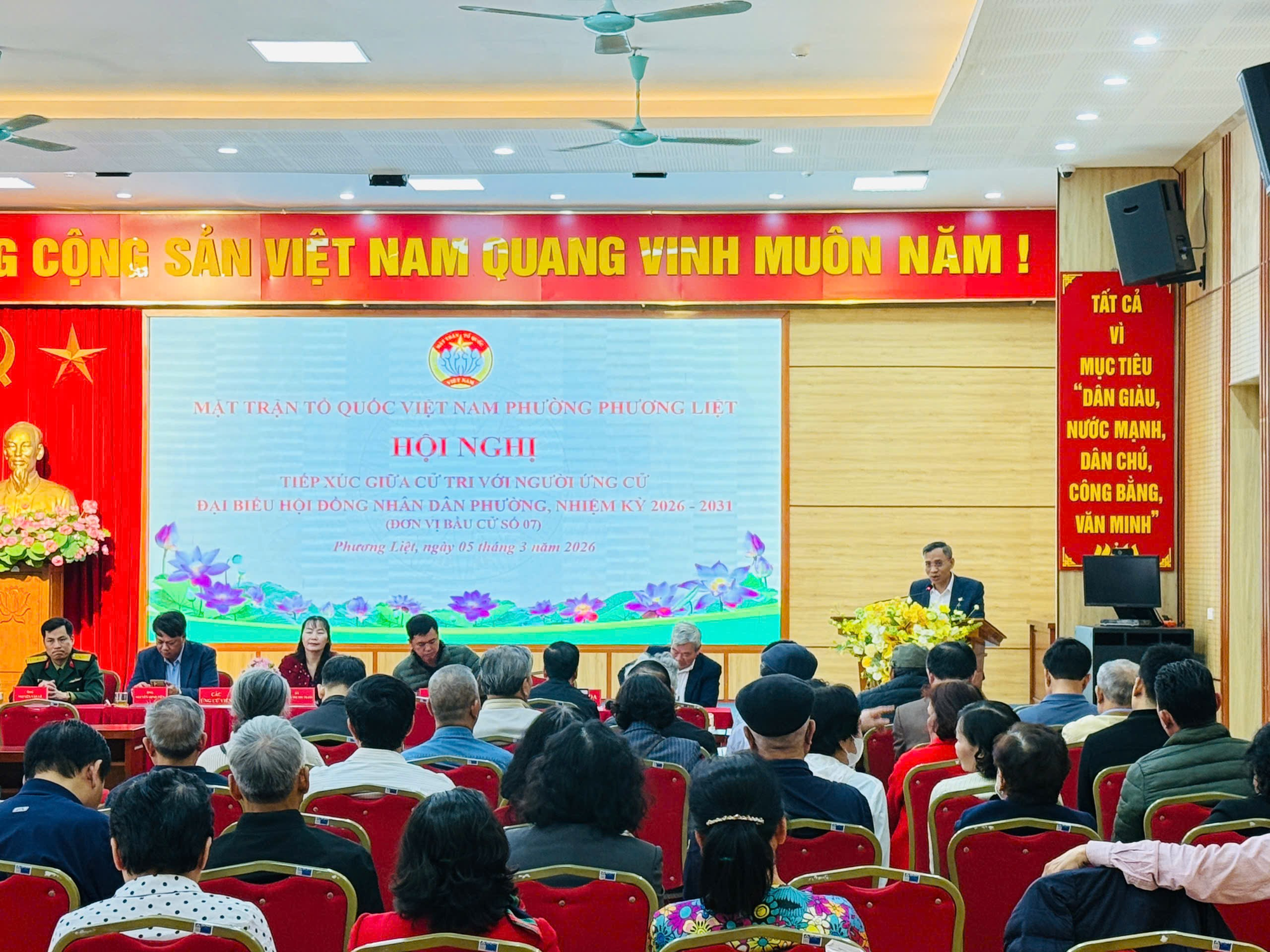 Phương Phương Liệt tổ chức hội nghị tiếp xúc cử tri, tạo điều kiện để người ứng cử đại biểu HĐND phường vận động bầu cử- Ảnh 4.