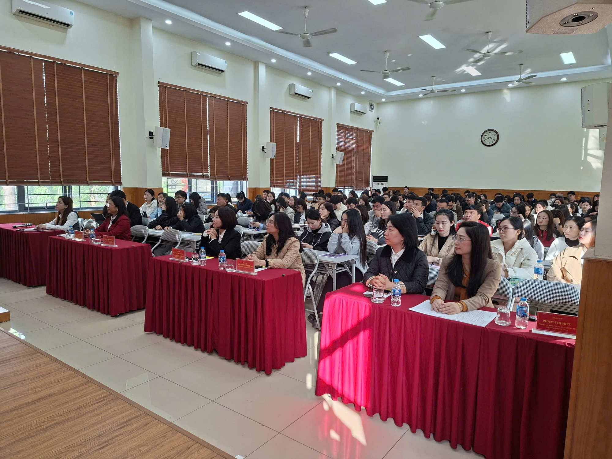 Khai giảng Lớp bồi dưỡng nhận thức về Đảng- Ảnh 1.