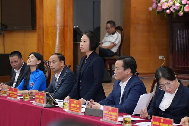 Hội nghị tiếp xúc cử tri với người ứng cử đại biểu HĐND Thành phố tại Đơn vị bầu cử số 06: Gửi trọn kỳ vọng vào những gương mặt "có tâm, có tầm"!- Ảnh 16.