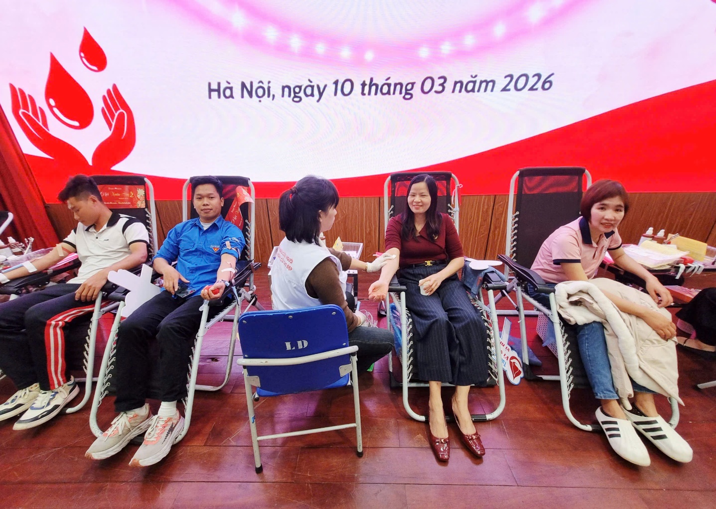 Chương trình hiến máu tình nguyện “Giọt hồng thanh niên - Sẻ chia sự sống” đợt 1, năm 2026- Ảnh 4.