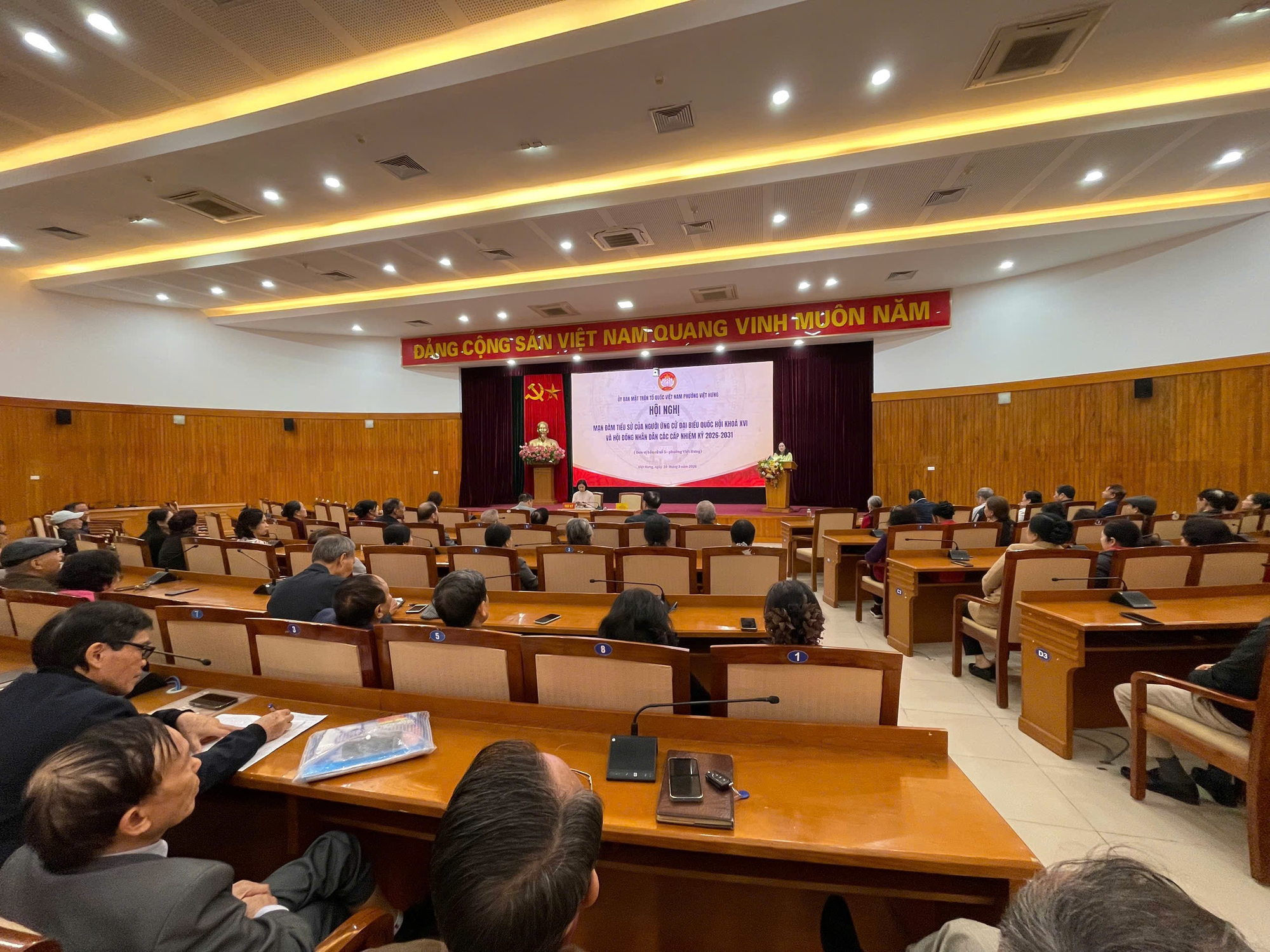 Ủy ban MTTQ Việt Nam phường Việt Hưng hoàn thành tổ chức hội nghị mạn đàm tiểu sử ứng cử viên đại biểu Quốc hội khóa XVI và đại biểu Hội đồng nhân dân các cấp nhiệm kỳ 2026 - 2031- Ảnh 5.