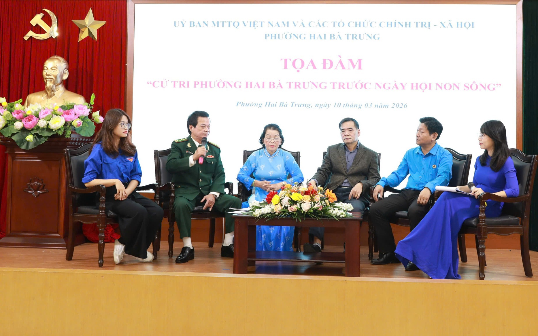 Sôi nổi Tọa đàm 