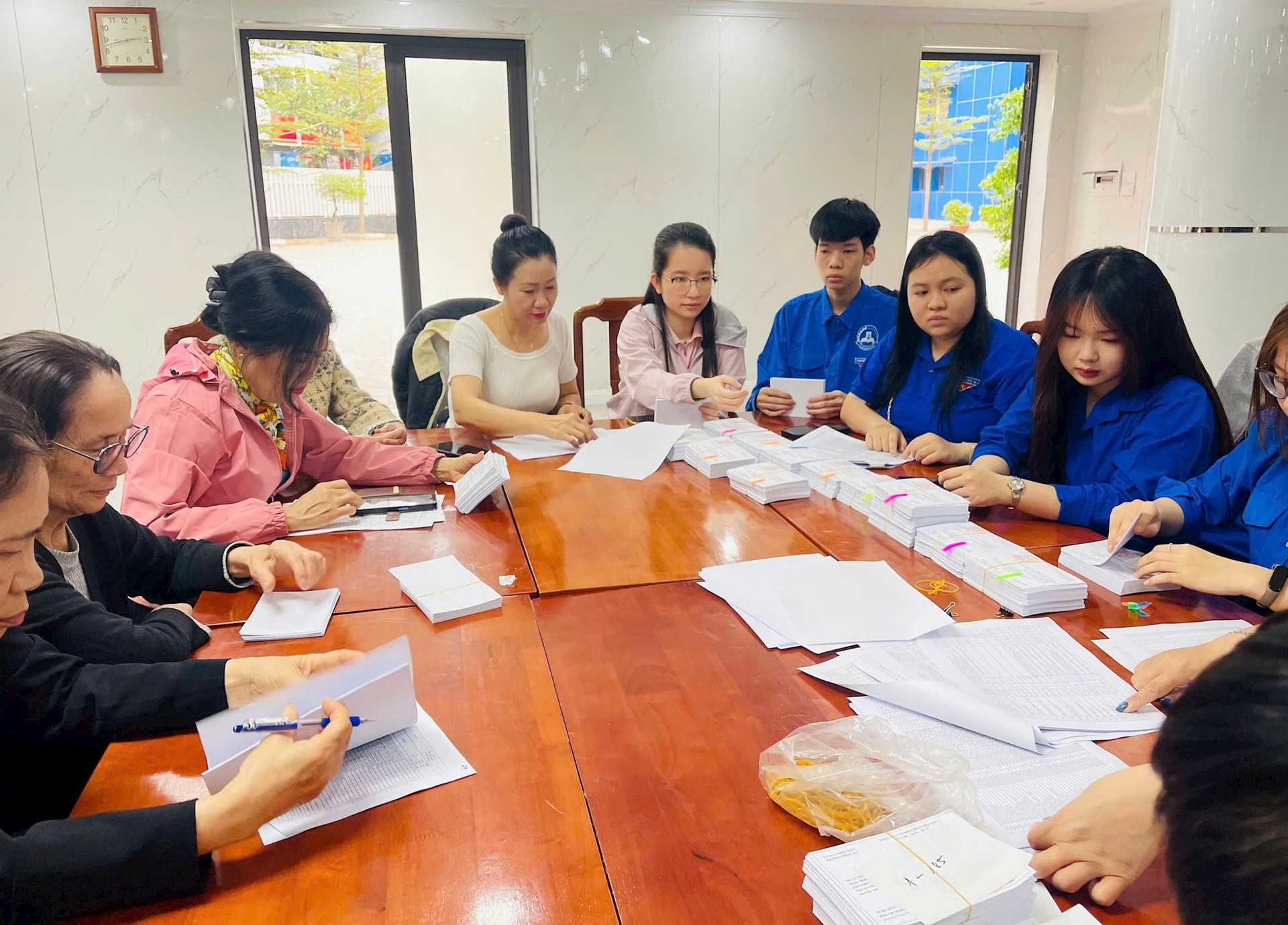 Phường Đống Đa tập trung cao độ, ngày 12-3 hoàn tất công tác chuẩn bị bầu cử- Ảnh 10.