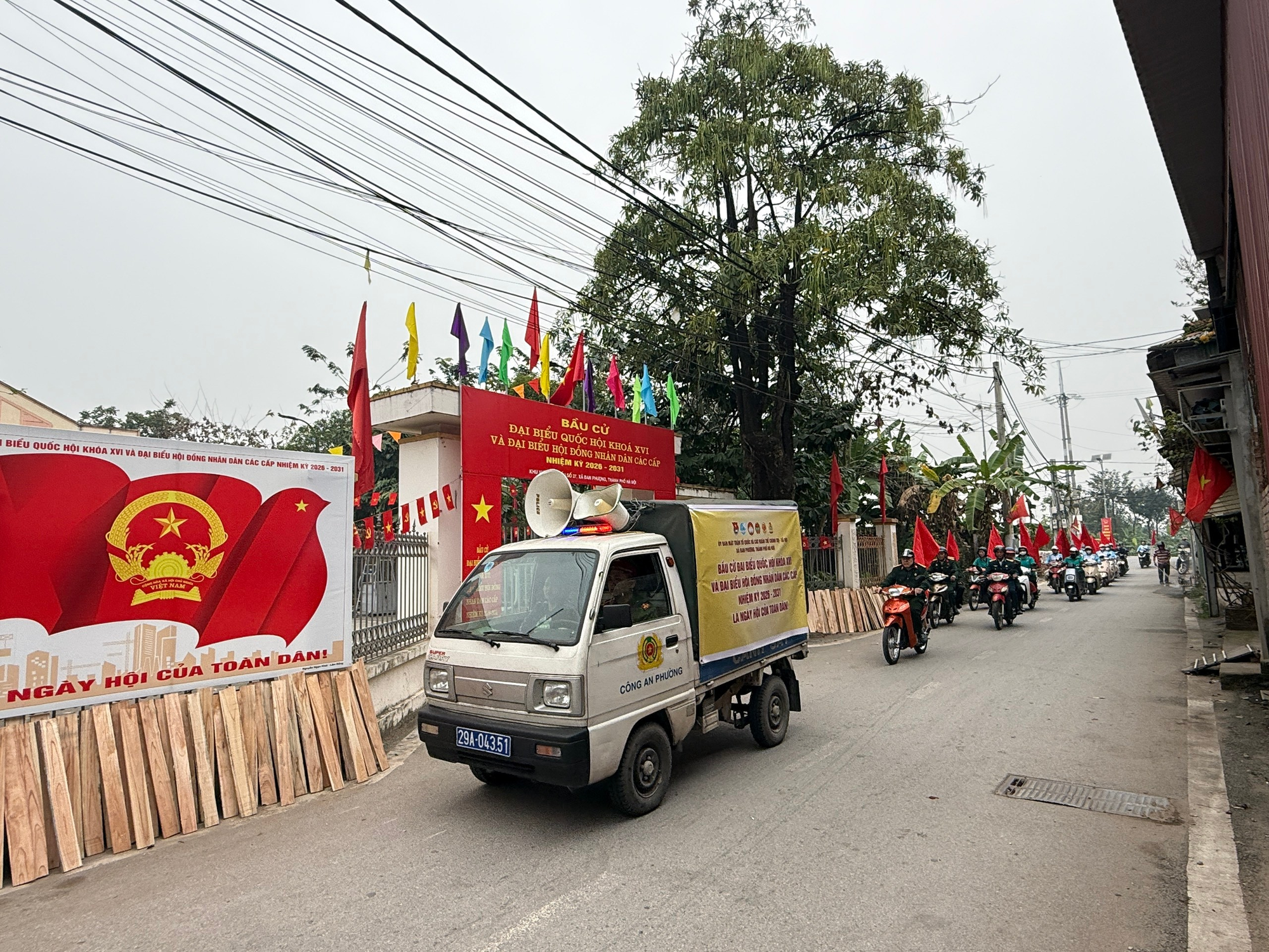 Tuyên truyền lưu động chào mừng Ngày bầu cử đại biểu Quốc hội khóa XVI và đại biểu HĐND các cấp nhiệm kỳ 2026 – 2031- Ảnh 3.