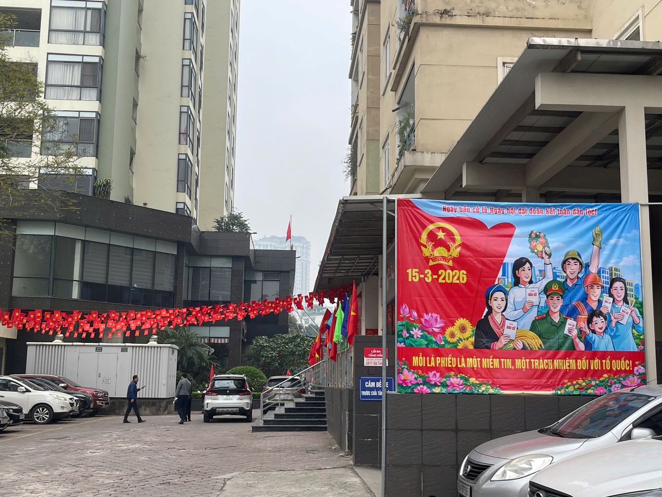 Ban bầu cử số 7 tổ chức kiểm tra đánh giá, rà soát công tác chuẩn bị bầu cử tại các khu vực bỏ phiếu số 28, 29, 30- Ảnh 4.