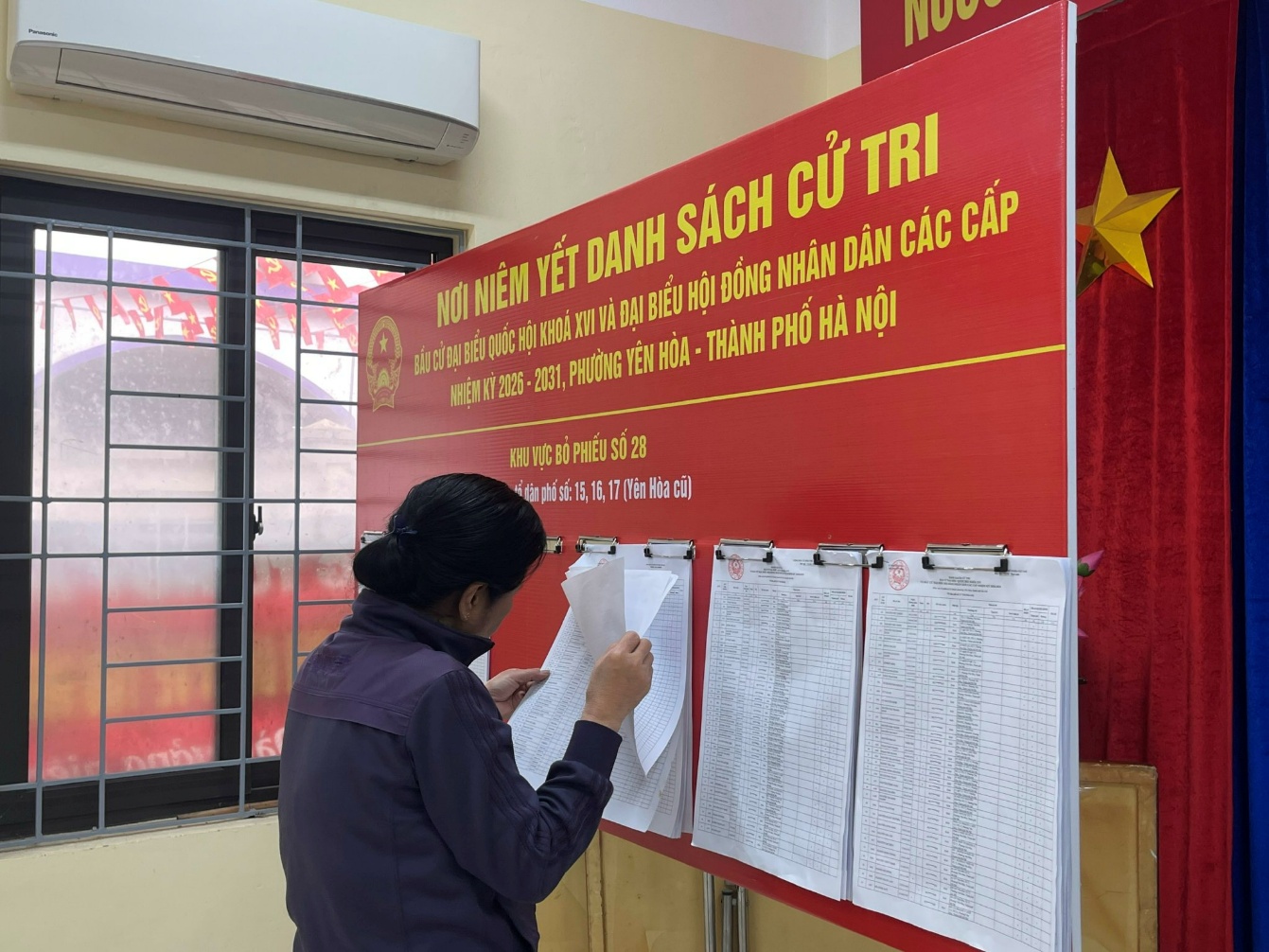 Ban bầu cử số 7 tổ chức kiểm tra đánh giá, rà soát công tác chuẩn bị bầu cử tại các khu vực bỏ phiếu số 28, 29, 30- Ảnh 5.