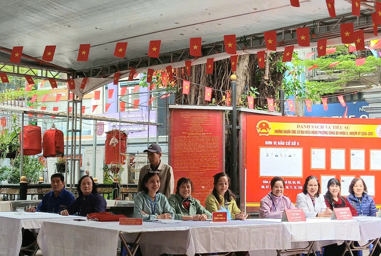 Phường Đống Đa tập trung cao độ, ngày 12-3 hoàn tất công tác chuẩn bị bầu cử- Ảnh 8.