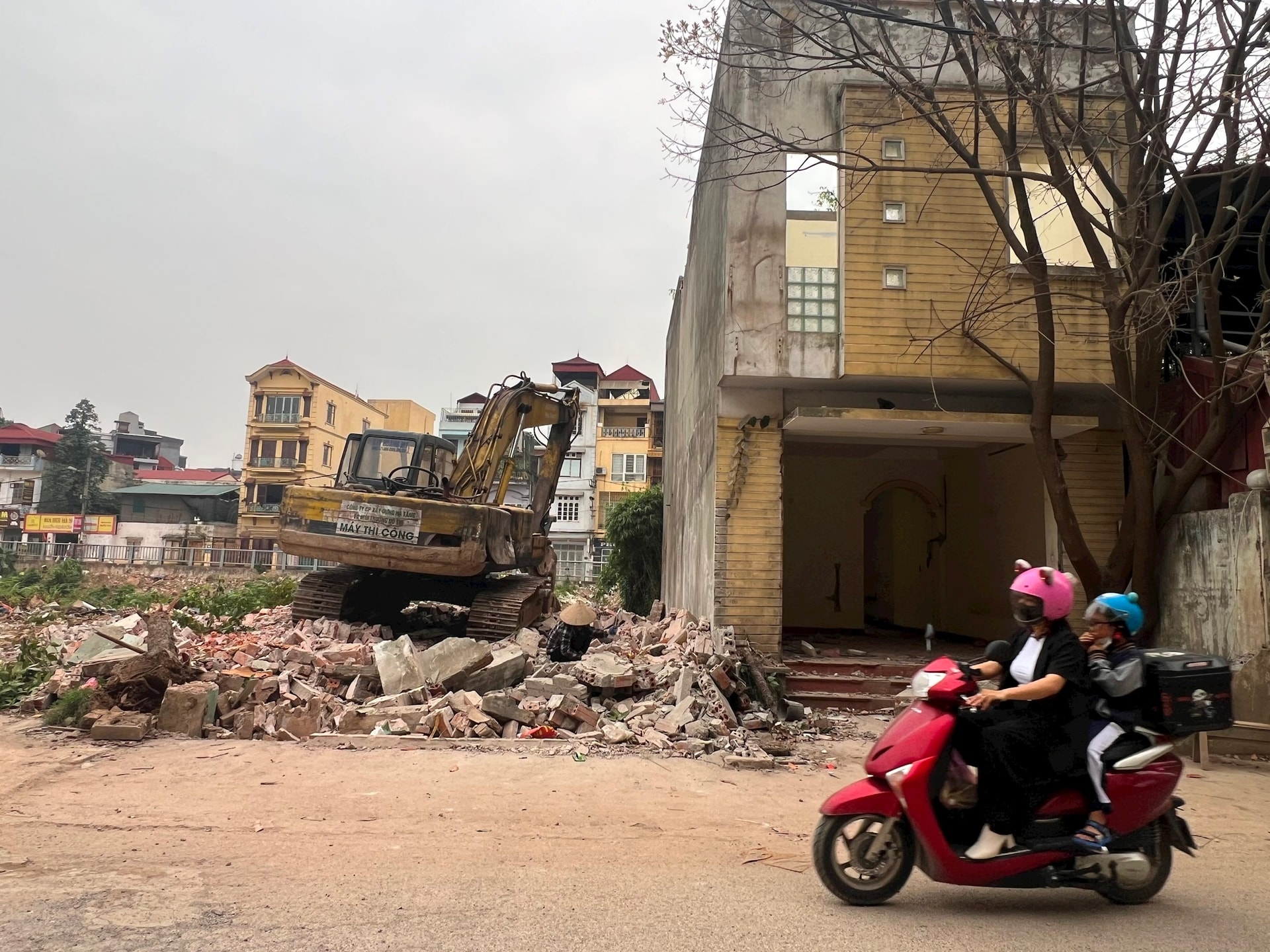 Phường Hà Đông:Phấn đấu hoàn thành giải phóng mặt bằng dự án Trạm bơm tiêu Yên Nghĩa trong tháng 3-2026- Ảnh 3.