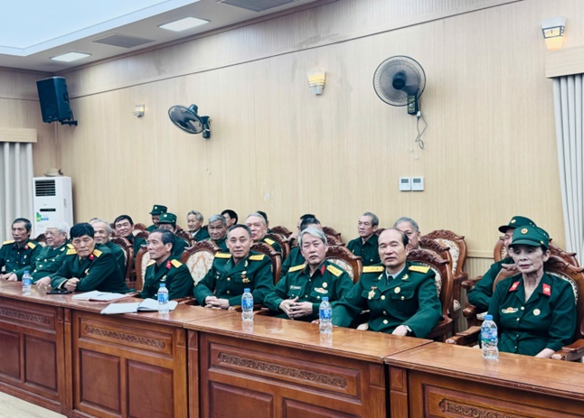 Hội CCB xã Hoài Đức mạn đàm tiểu sử ứng cử viên đại biểu Quốc hội khóa XVI, đại biểu HĐND các cấp nhiệm kỳ 2026 - 2031- Ảnh 9.