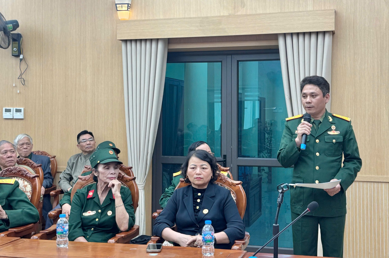 Hội CCB xã Hoài Đức mạn đàm tiểu sử ứng cử viên đại biểu Quốc hội khóa XVI, đại biểu HĐND các cấp nhiệm kỳ 2026 - 2031- Ảnh 2.