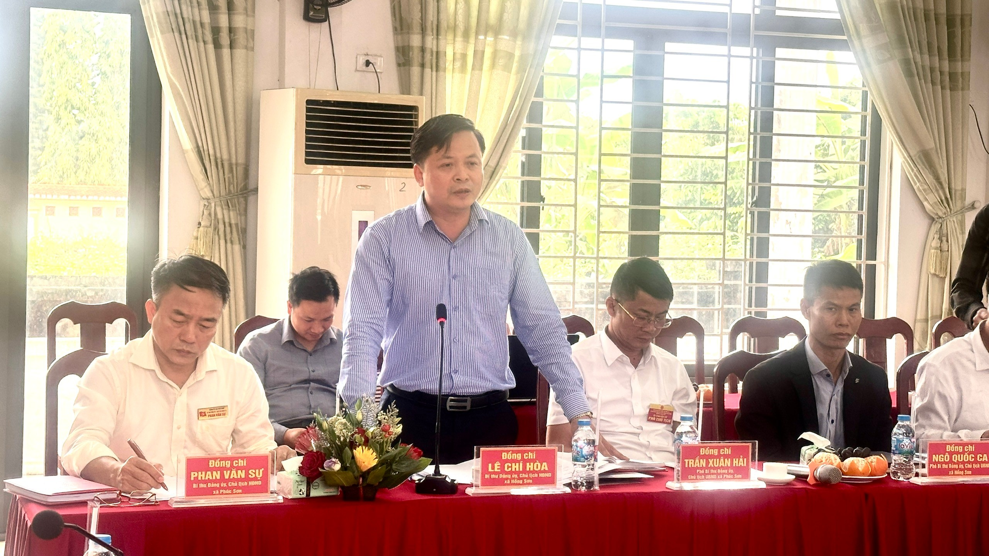 Đồng chí Phó Chủ tịch Thường trực HĐND Thành phố Trần Thế Cương kiểm tra công tác chuẩn bị bầu cử tại xã Hồng Sơn và xã Phúc Sơn- Ảnh 2.