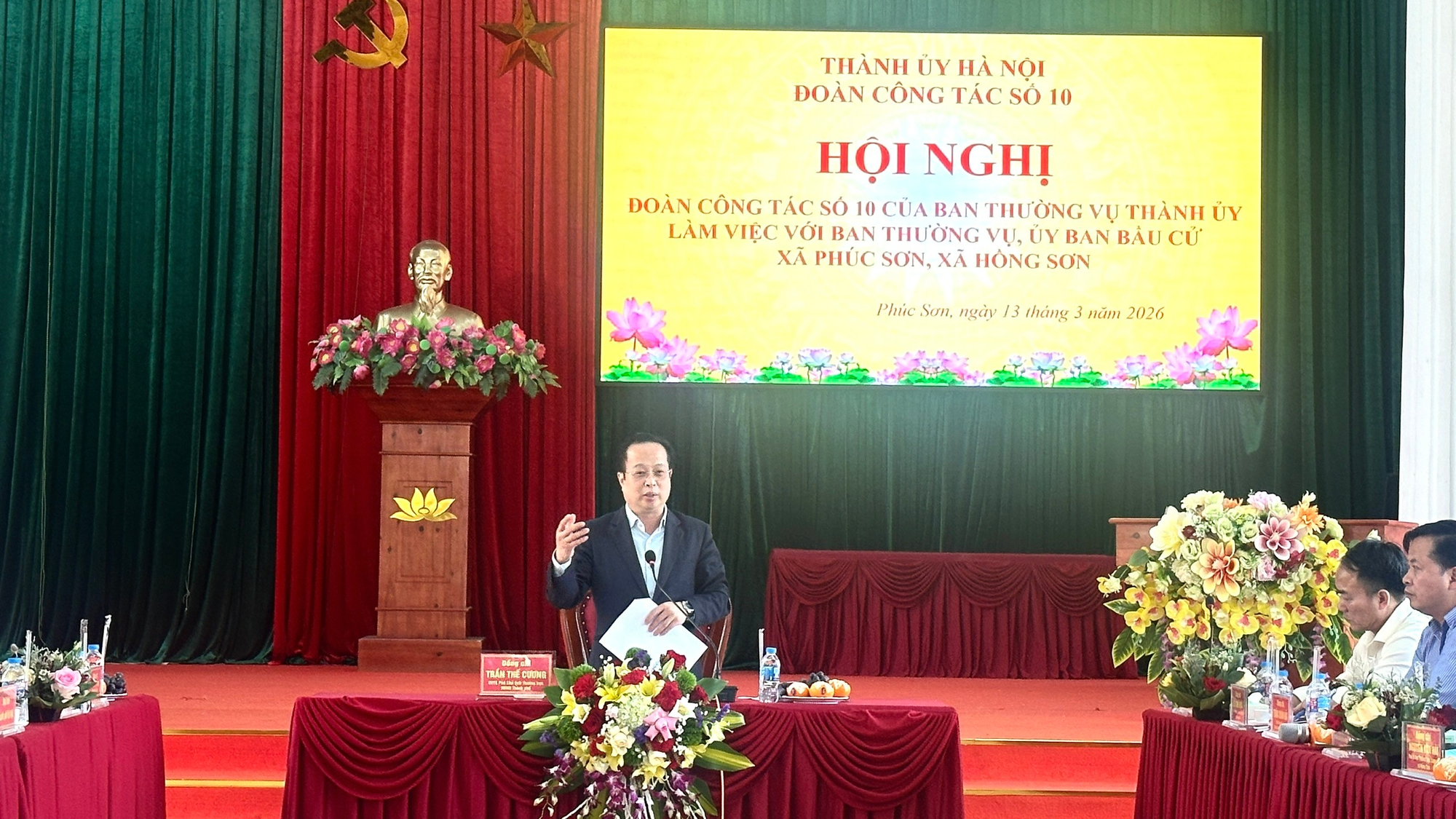 Đồng chí Phó Chủ tịch Thường trực HĐND Thành phố Trần Thế Cương kiểm tra công tác chuẩn bị bầu cử tại xã Hồng Sơn và xã Phúc Sơn- Ảnh 6.